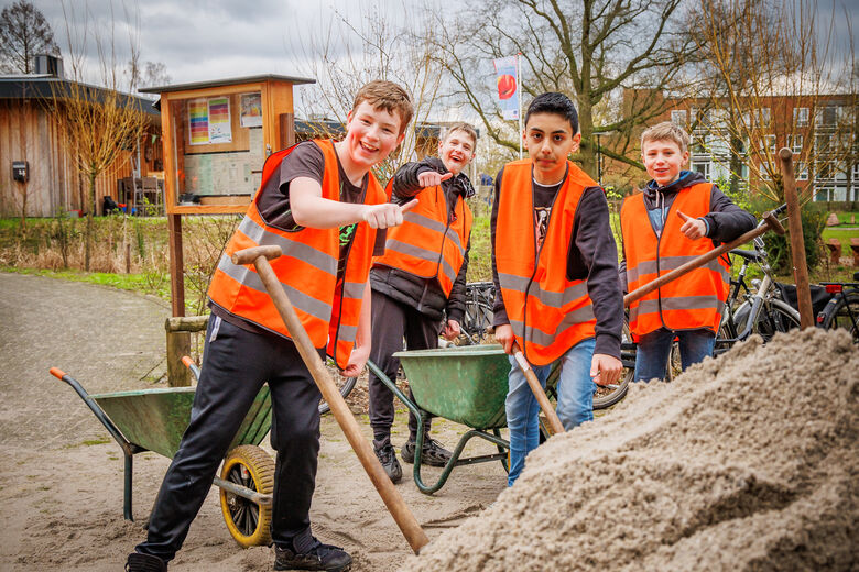 C Fotografie Mike Rikken Nijverdal Bedrijfsfotograaf Erasmus Almelo Het Erasmus DOET HR 2881