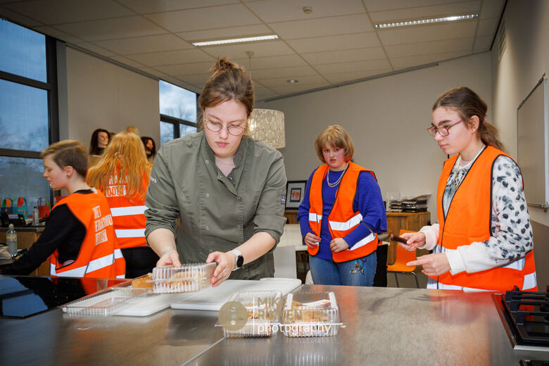 C Fotografie Mike Rikken Nijverdal Bedrijfsfotograaf Erasmus Almelo Het Erasmus DOET HR 3133
